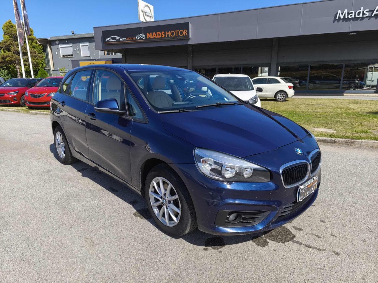 BMW 218 — vista principale