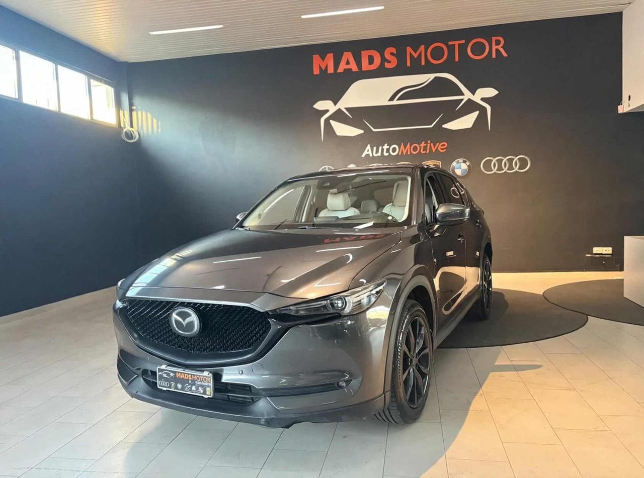 MAZDA CX-5 — vista principale