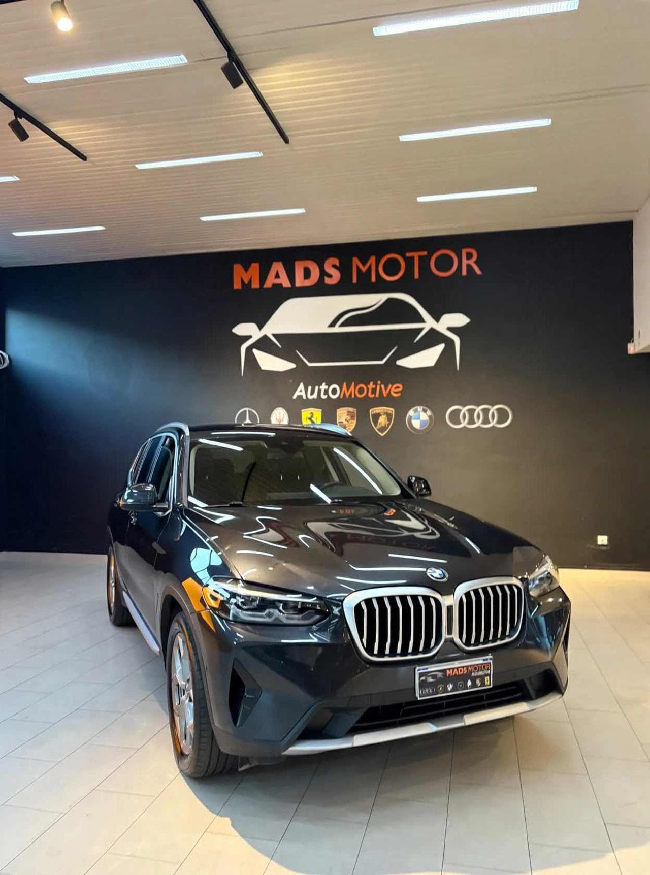 BMW X3 — vista principale